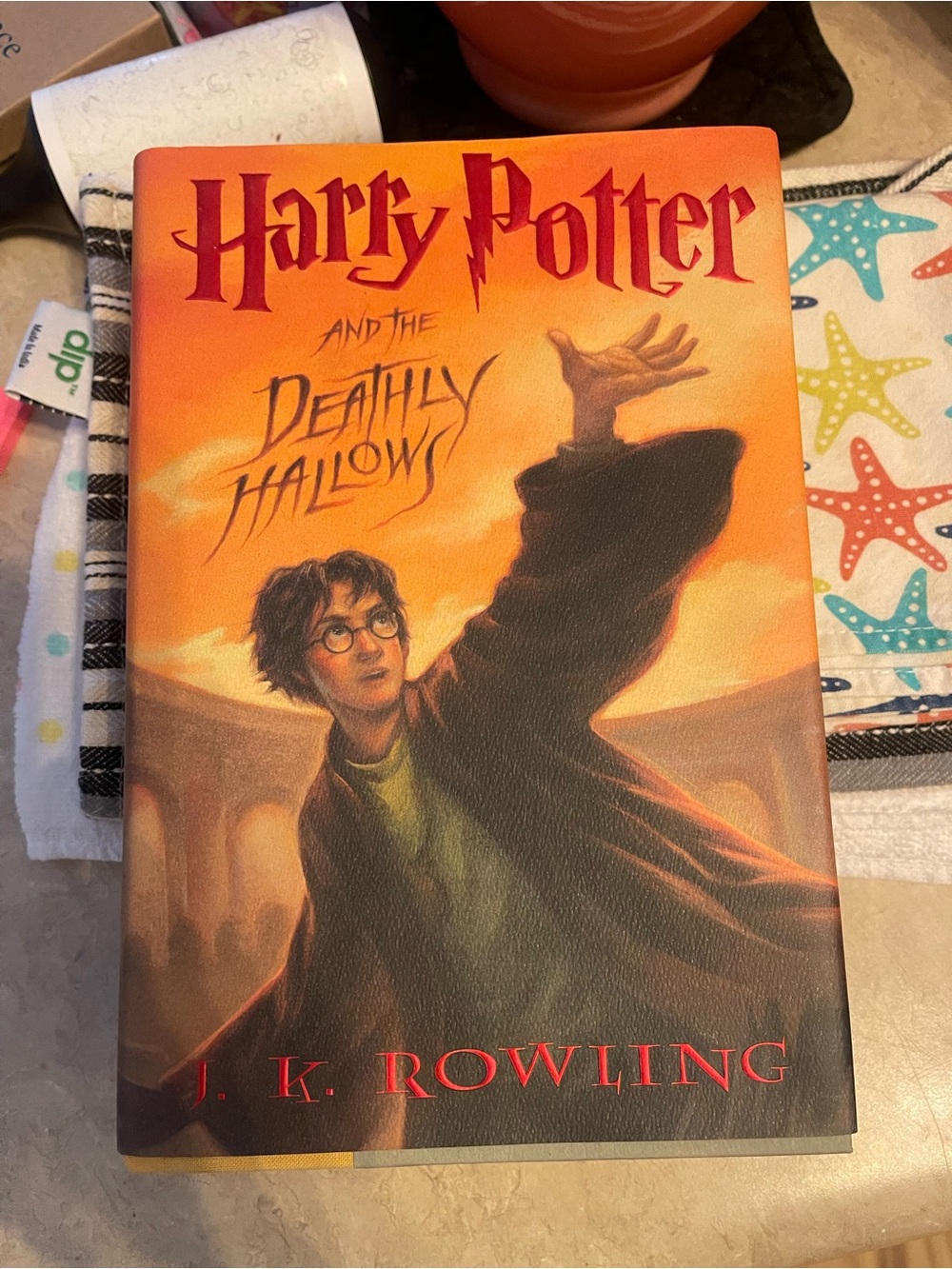 Harry Potter and the Deathly Hallows hard back book ends on page 759 error copy